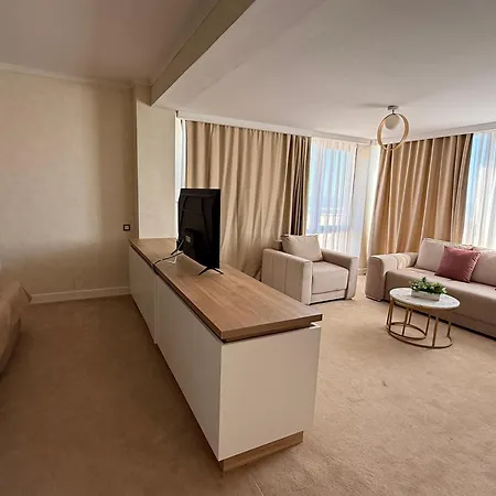 فندق Sandy Bay سفيتي فلاس