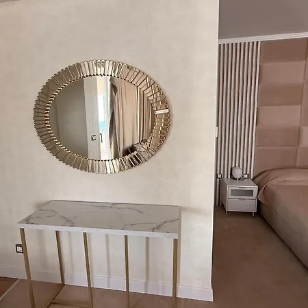 Sandy Bay سفيتي فلاس