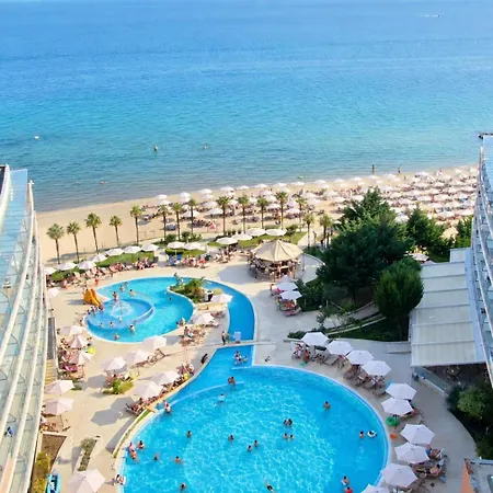فندق Sandy Bay 4*