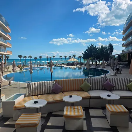 Sandy Bay 4* سفيتي فلاس