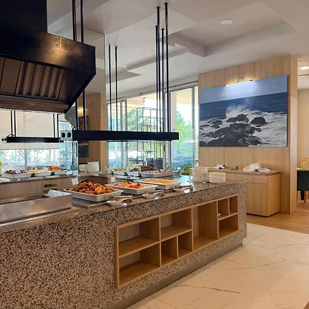 Sandy Bay سفيتي فلاس