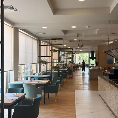 Sandy Bay فندق سفيتي فلاس
